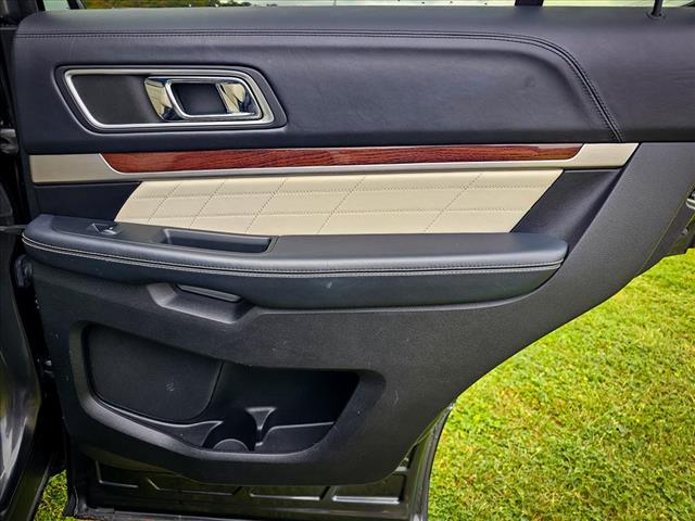 2017 Ford Explorer Platinum