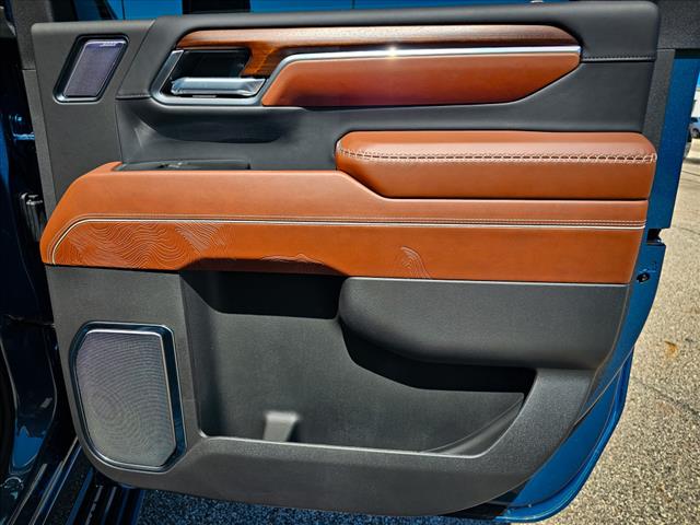 2025 GMC Sierra 3500HD Denali Ultimate