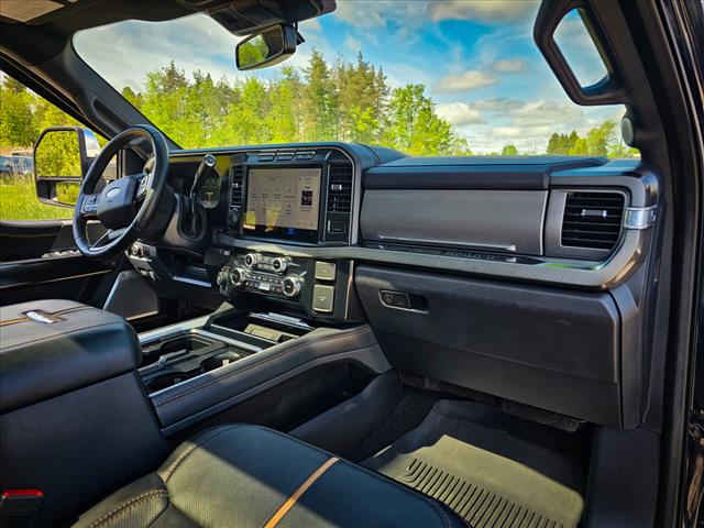 2024 Ford F-350 Super Duty Platinum