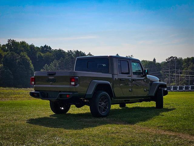 2025 Jeep Gladiator Sport S