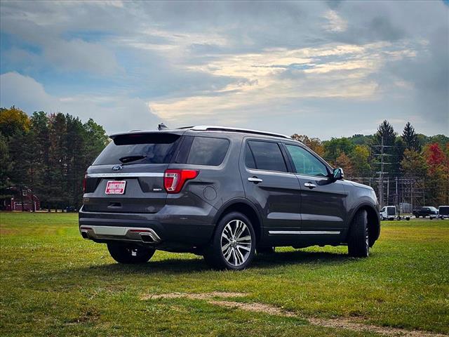 2017 Ford Explorer Platinum