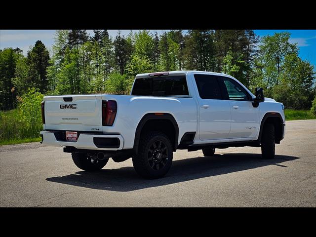 2025 GMC Sierra 2500HD AT4
