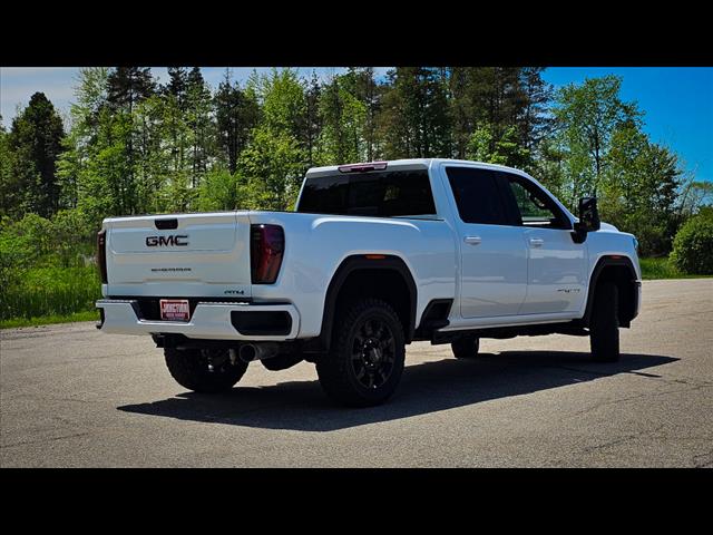 2025 GMC Sierra 2500HD AT4