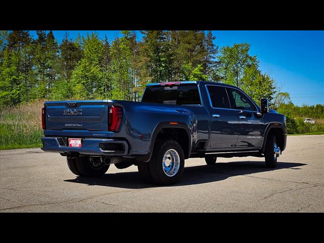2025 GMC Sierra 3500HD Denali Ultimate