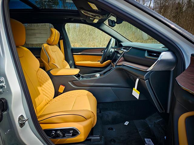 2025 Jeep Grand Cherokee L Summit
