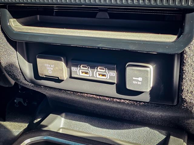2025 Jeep Wagoneer Carbide