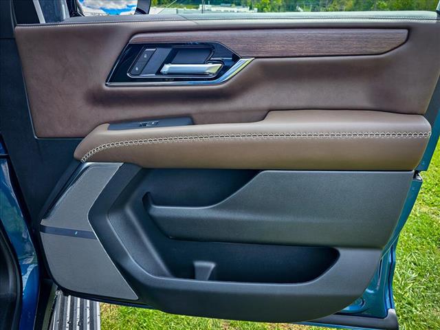 2025 GMC Yukon XL Denali Ultimate