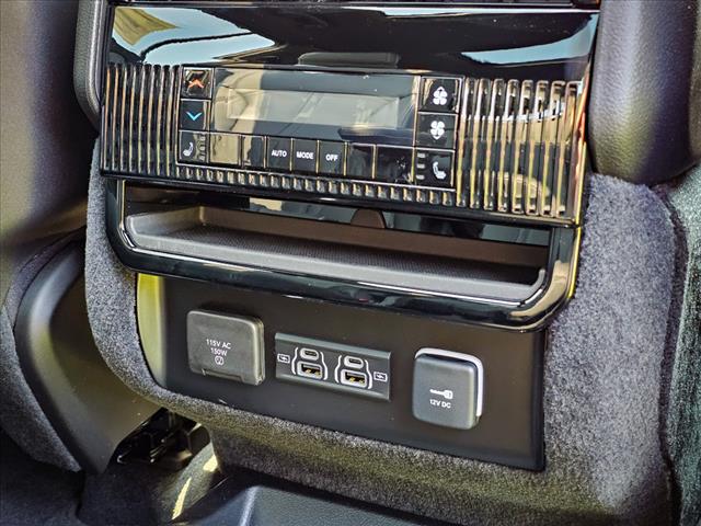 2025 Jeep Wagoneer Carbide