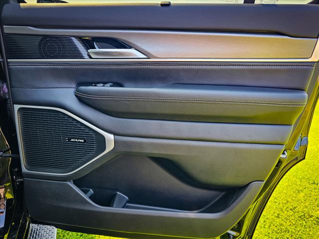 2025 Jeep Wagoneer Carbide