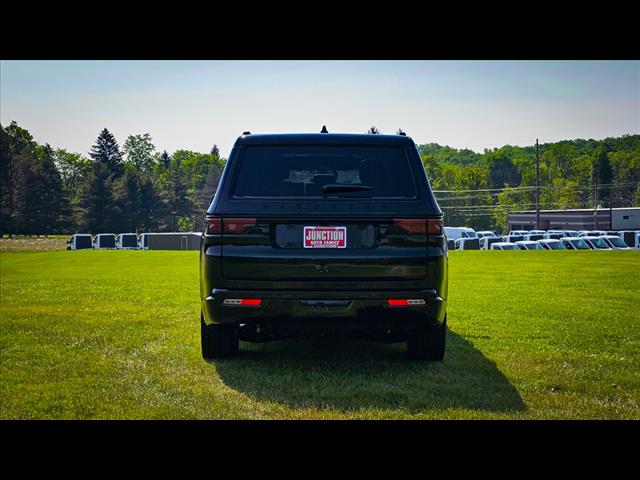 2025 Jeep Wagoneer Carbide