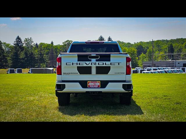 2020 Chevrolet Silverado 1500 Custom