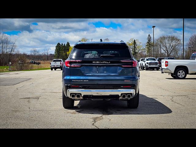 2025 GMC Acadia Denali