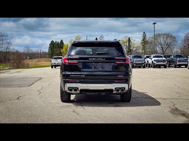 2025 GMC Acadia Denali