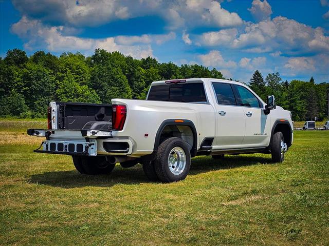 2024 GMC Sierra 3500HD Denali