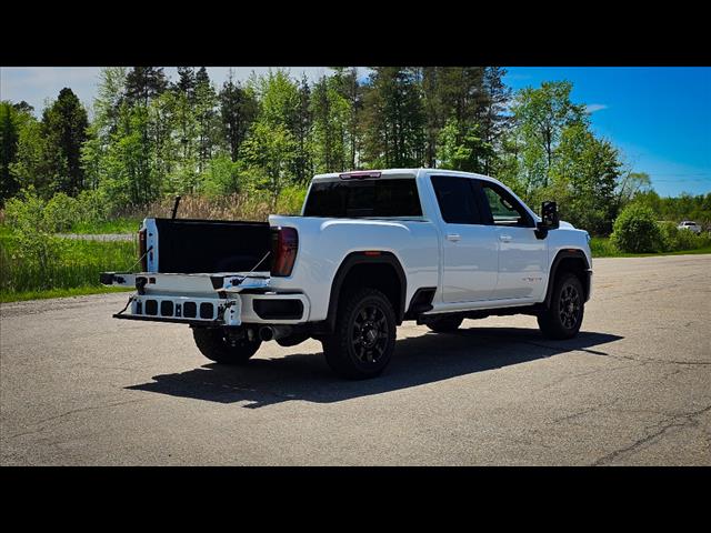 2025 GMC Sierra 2500HD AT4