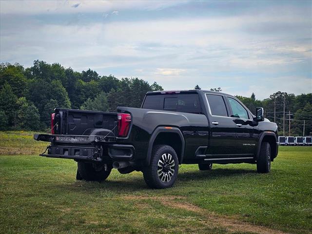 2025 GMC Sierra 3500HD Denali Ultimate