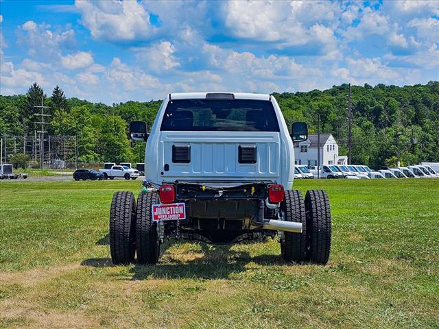 2025 RAM 5500 REG