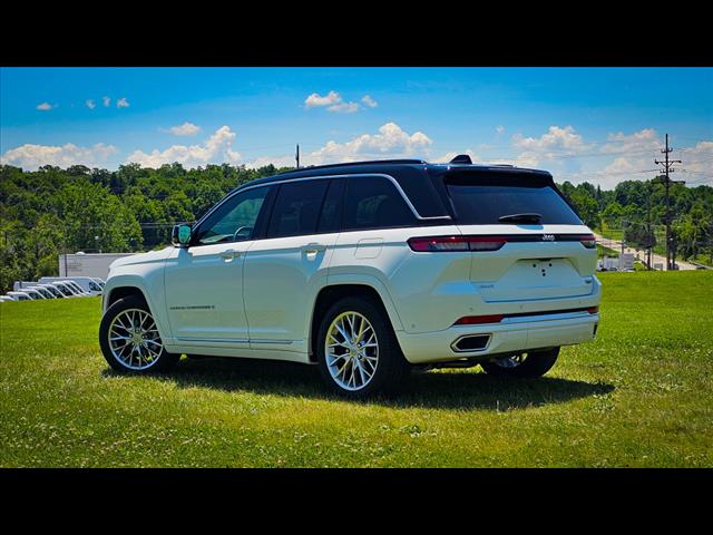 2024 Jeep Grand Cherokee Summit