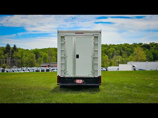 2018 Ford E-Series E-350 SD