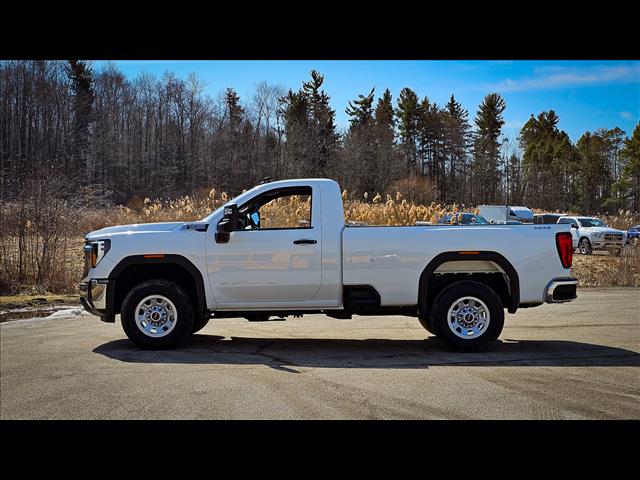 2025 GMC Sierra 2500HD Pro