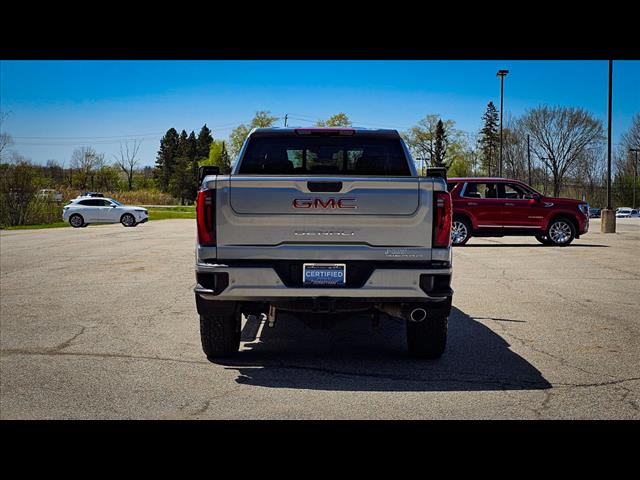 2024 GMC Sierra 3500HD Denali