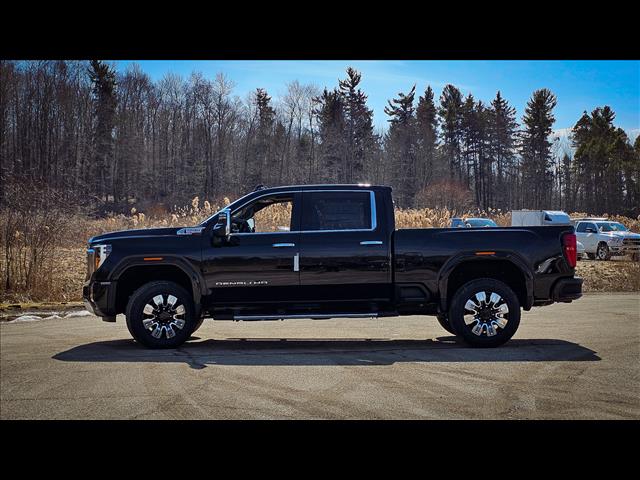 2025 GMC Sierra 2500HD Denali