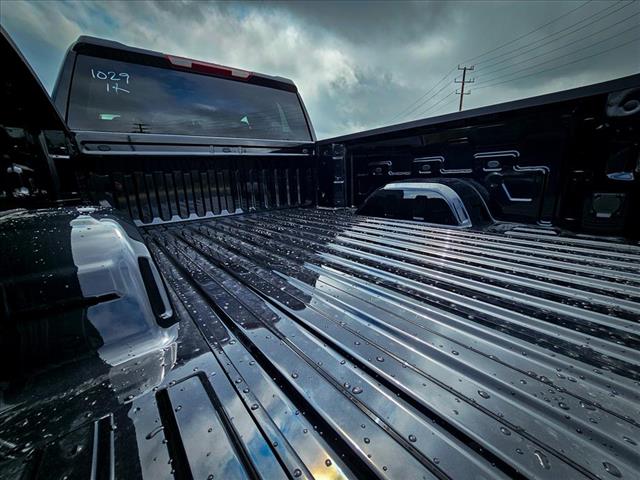 2026 GMC Sierra 1500 Elevation Standard