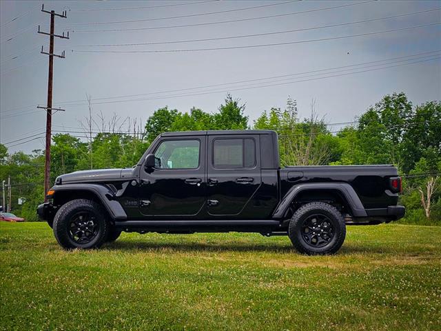 2022 Jeep Gladiator Willys