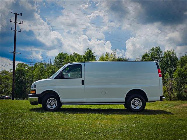 2023 Chevrolet Express 2500