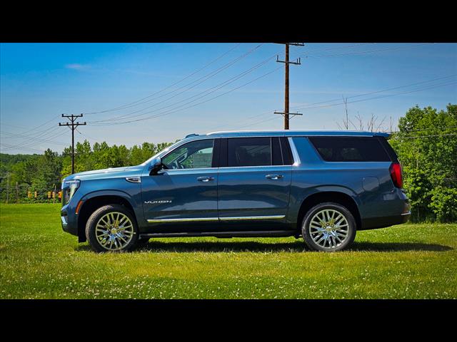 2025 GMC Yukon XL Elevation