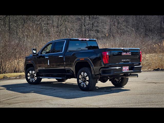 2025 GMC Sierra 2500HD Denali
