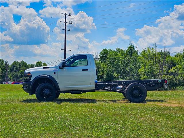2025 RAM 5500 REG