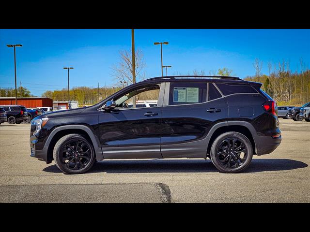 2022 GMC Terrain SLE