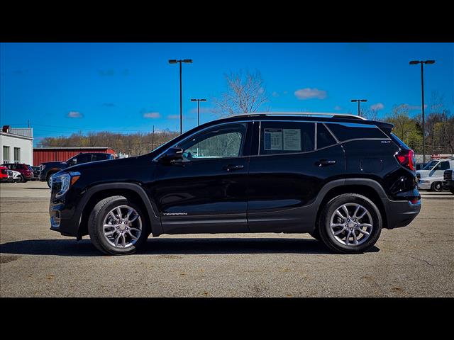 2022 GMC Terrain SLT