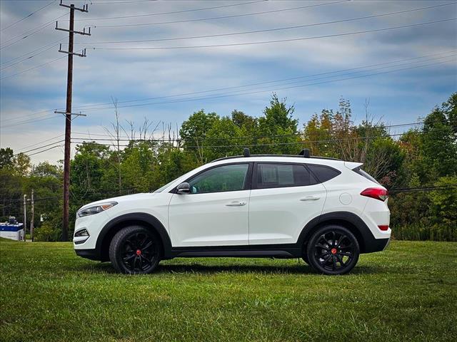 2017 Hyundai TUCSON Night
