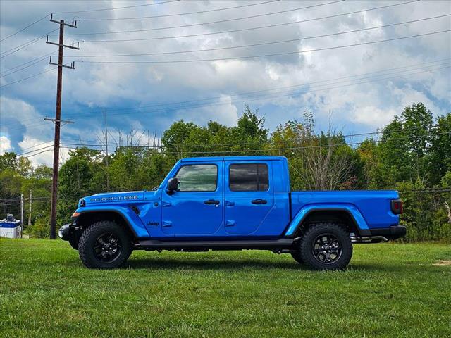 2025 Jeep Gladiator High Tide