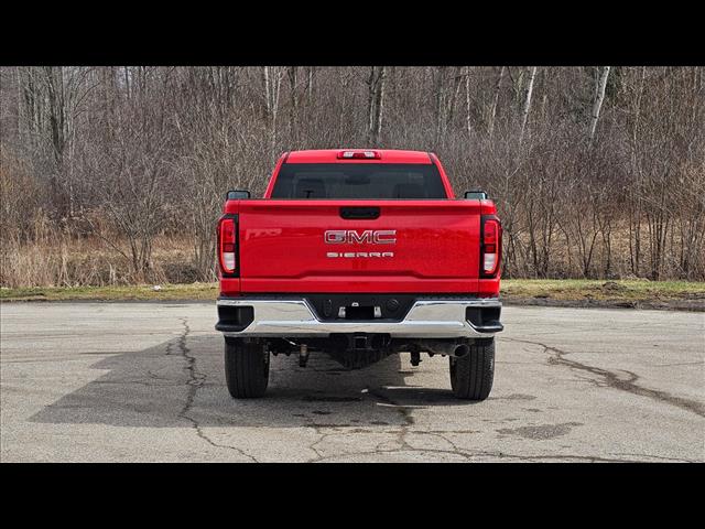 2025 GMC Sierra 2500HD Pro