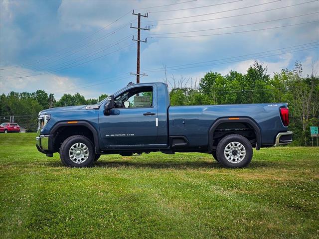 2025 GMC Sierra 2500HD Pro
