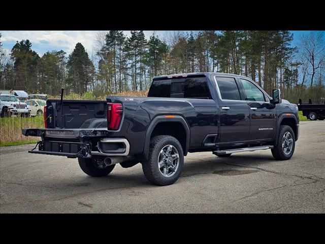 2025 GMC Sierra 3500HD SLT