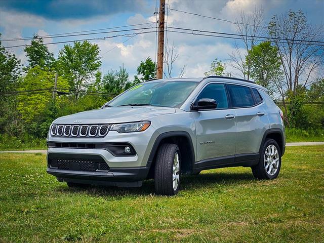 2023 Jeep Compass Latitude Lux