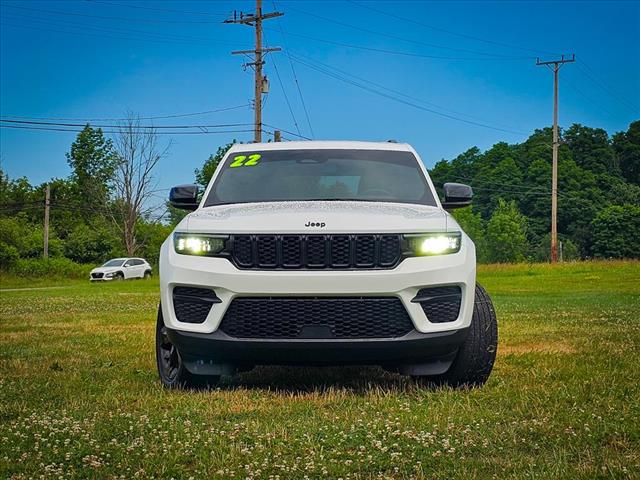 2022 Jeep Grand Cherokee Altitude