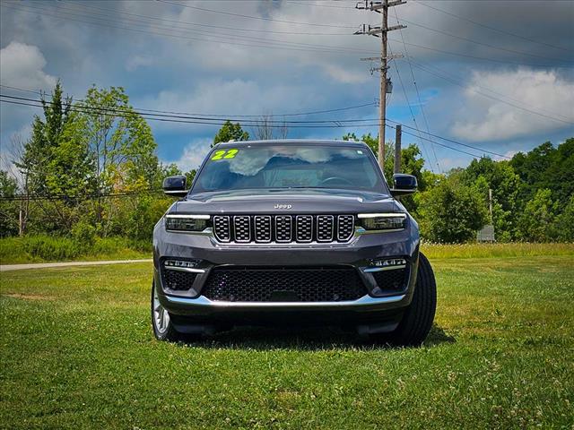 2022 Jeep Grand Cherokee Summit
