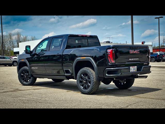 2025 GMC Sierra 2500HD AT4