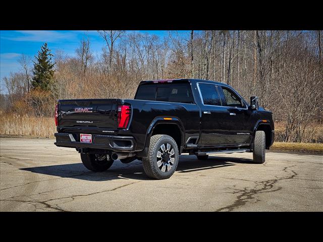 2025 GMC Sierra 2500HD Denali