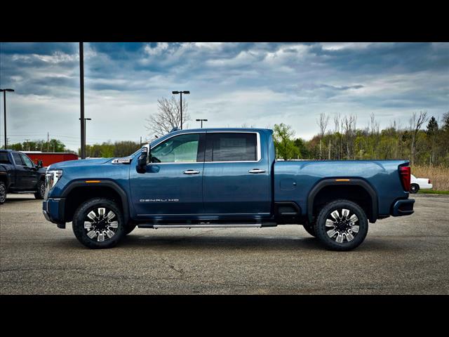 2025 GMC Sierra 2500HD Denali