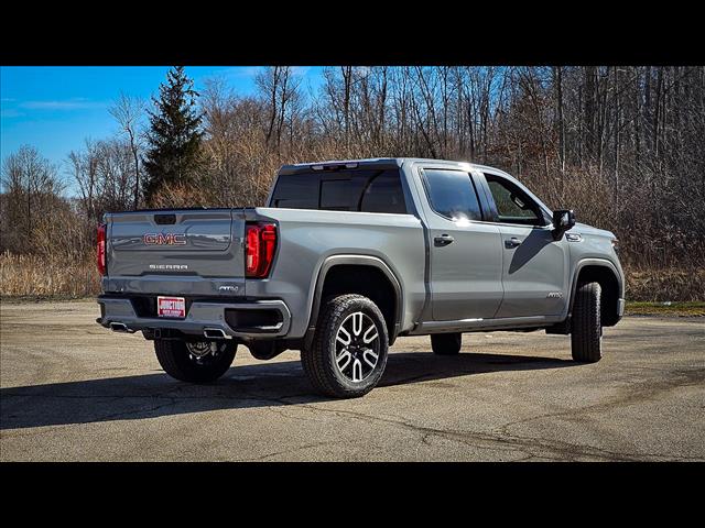 2025 GMC Sierra 1500 AT4