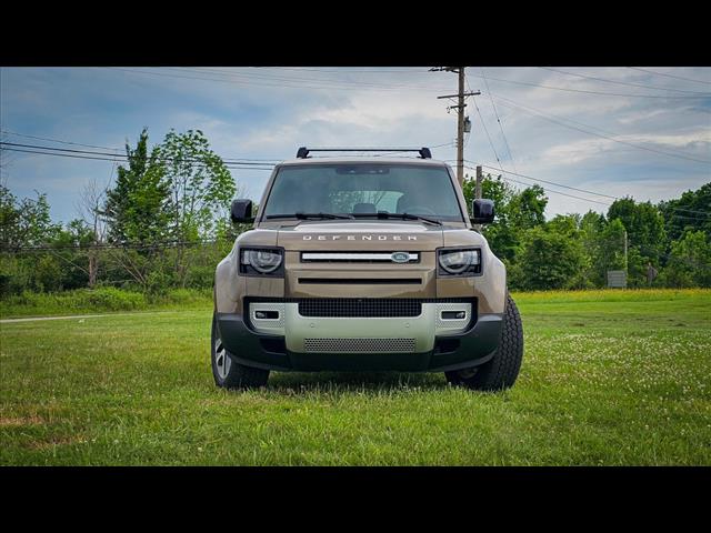 2024 Land Rover Defender 110 P300 S