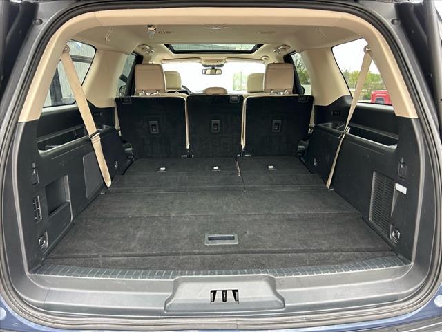 2023 Ford Expedition MAX Limited 4x4 w/EcoBoost