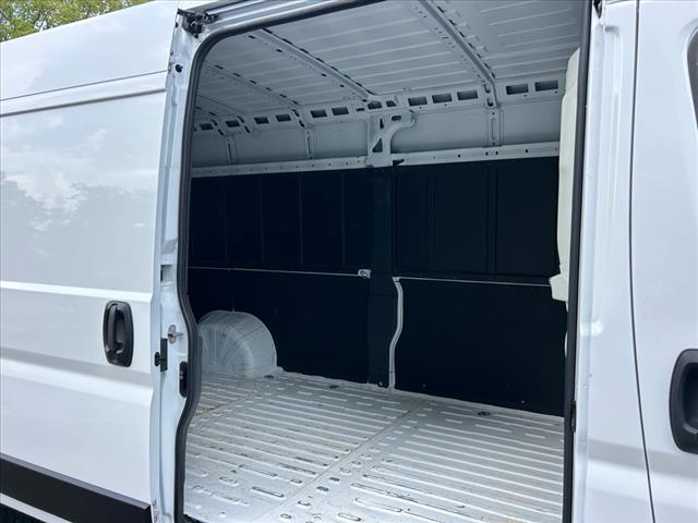 2023 RAM ProMaster 2500 159 WB High Roof Cargo