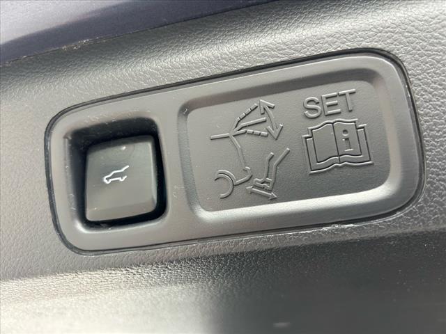 2023 Ford Expedition MAX Limited 4x4 w/EcoBoost